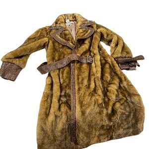 THE LOOK fur coat 70s or 80s women’s size XS